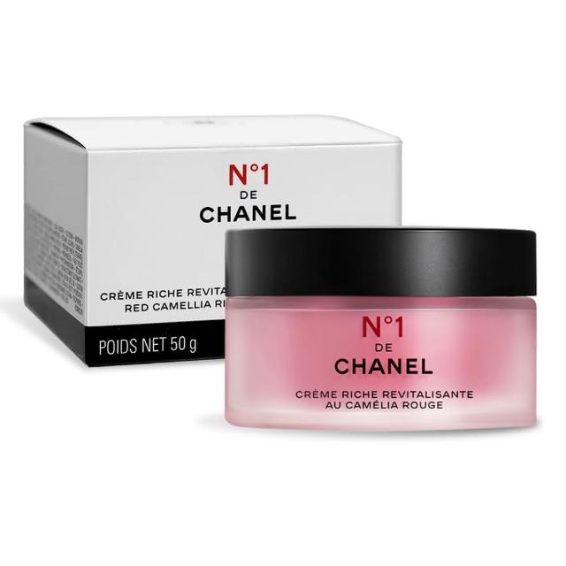 CHANEL香奈兒1號紅色山茶花豐潤乳霜，專櫃公司貨，適合各種膚質，臉部眼部適用，50g容量，保質期3年，為肌膚提供豐潤滋養與呵護。