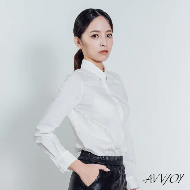 【AVVJOY 艾薇卓爾】扭紋緞帶長版長袖襯衫(襯 上衣 長袖 襯衫 學生風 白襯衫 長袖襯衫 CLA0285TP)