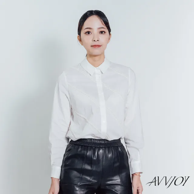 【AVVJOY 艾薇卓爾】扭紋緞帶長版長袖襯衫(襯 上衣 長袖 襯衫 學生風 白襯衫 長袖襯衫 CLA0285TP)
