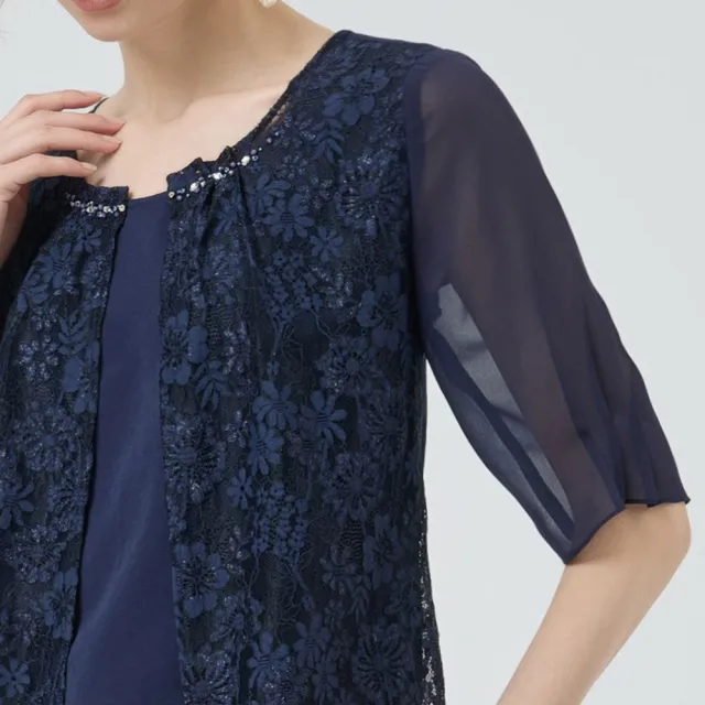 【ILEY 伊蕾】蕾絲拼接假兩件式長版上衣(深藍；L-3L；1251181706)