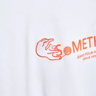 【SOMETHING】女裝 貓咪刺繡印花短袖T恤(白色)