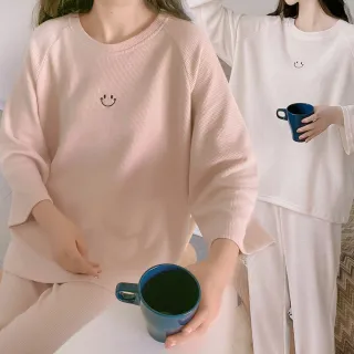 【Chic Chic 琪琪】1套組-長袖笑臉圓領居家服-5色可選(長袖睡衣/睡衣套裝/華夫格睡衣/居家套裝/女睡衣)