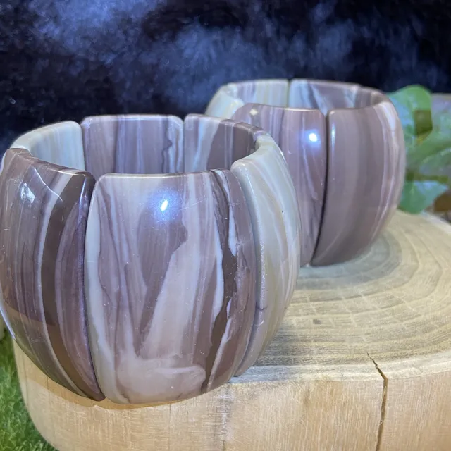 【Cozy 世界水晶原礦與茶】造型瑪瑙手排寬5.8cm 29-7(有助養顏增加氣色功效)