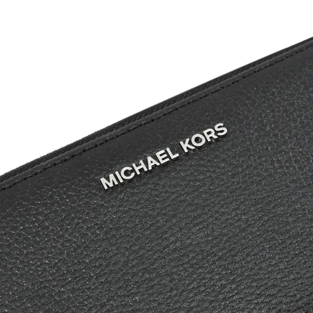【Michael Kors】簡約金屬LOGO荔紋皮革手提式零錢中夾(黑銀)