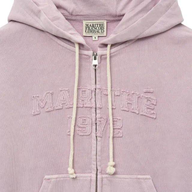 【MARITHE FRANCOIS GIRBAUD】官方旗艦 女版 復古染色縫製Logo短版連帽拉鍊外套 MFG(多款任選)