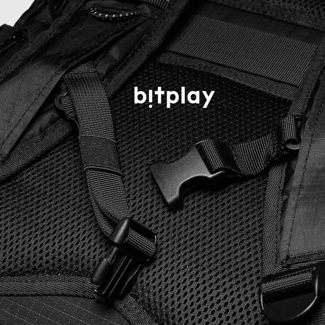 【bitplay】雙11 28L 跨境旅行後背包-黑色(隨身/出國/逛街/護照/手機/水壺/好拿取/自由行/日常包