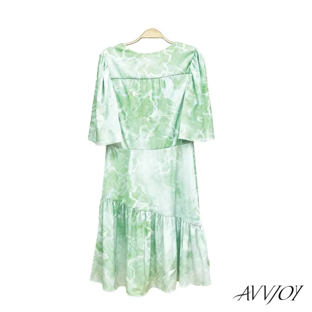 【AVVJOY 艾薇卓爾】V領印花連衣裙(連衣 衣裙 洋裝 花洋 連衣裙 洋裝長 碎花洋 連身裙 茶系洋裝 CLA0465DS)