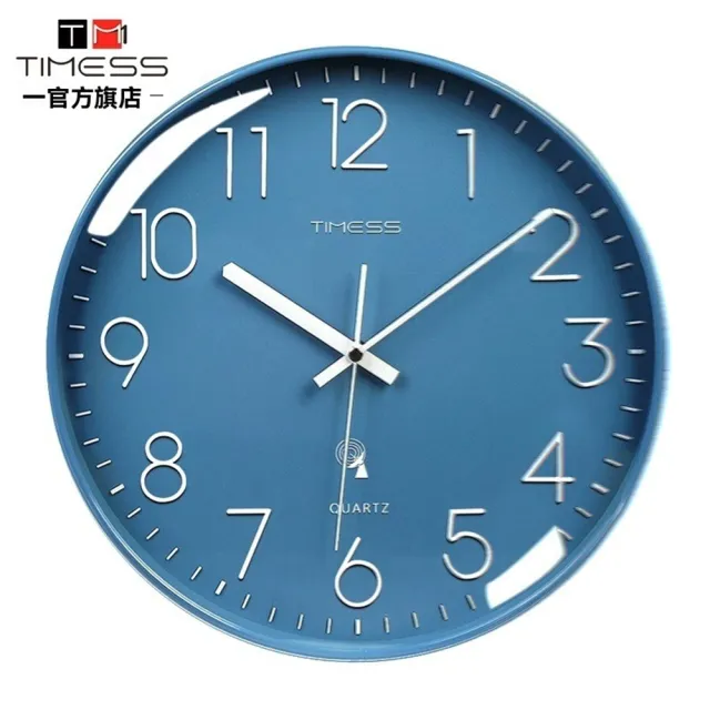 【timess旗艦店】掛鐘 客廳家用鐘表 掛墻時鐘 12英寸直徑30.5厘米(自動對時/電波鐘黑科技/預售15天)