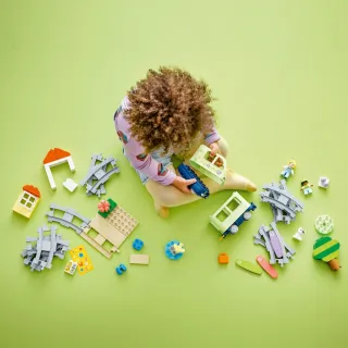 【LEGO 樂高】得寶系列 10427 互動式冒險列車(火車玩具 幼兒積木 兒童玩具 學習積木 禮物)