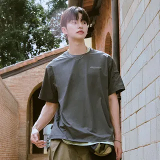 【Discovery Expedition】Freshvent 男版袖子小口袋短袖T恤(DMRS85053-GRD)