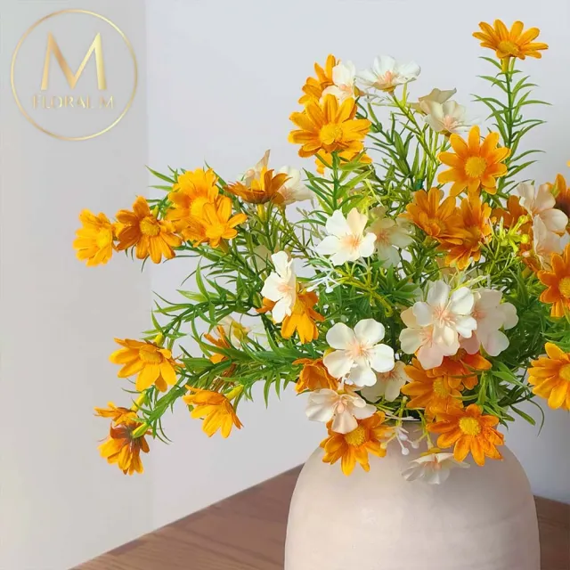 【Floral M】義式西西里島小雛菊30cm仿真花禮含花器(人造花/仿真花/室內佈置/居家裝飾/桌上型花禮)