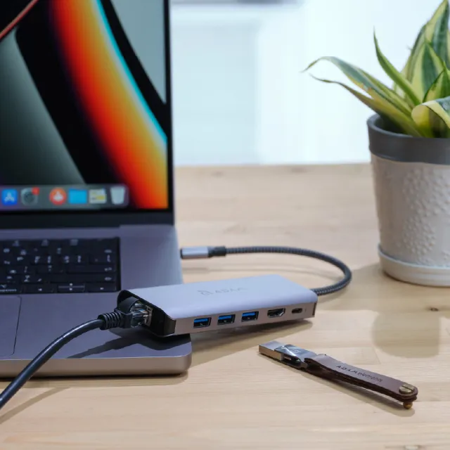 【ADAM 亞果元素】Hub A01s USB-C 六合一集線器 灰色(4K UHD 超強影像輸出)