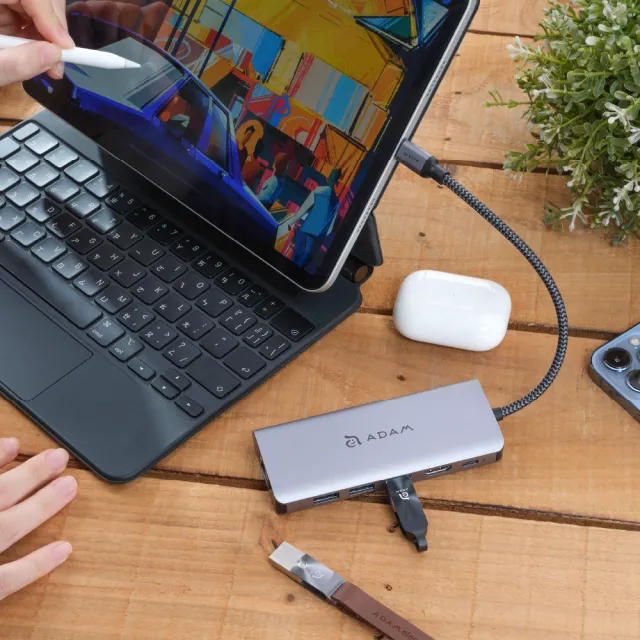 【ADAM 亞果元素】Hub A01s USB-C 六合一集線器 灰色(4K UHD 超強影像輸出)