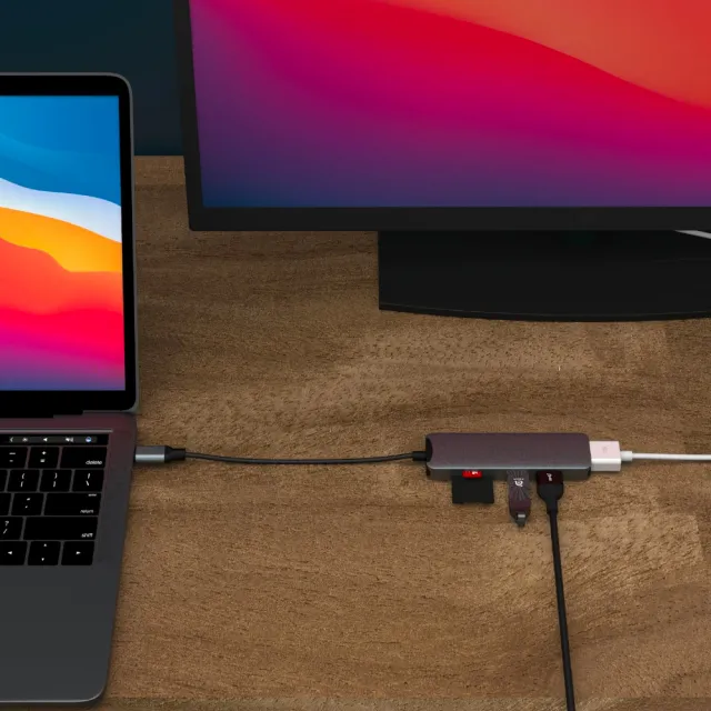 【ADAM 亞果元素】Hub A05 USB-C Gen2 五合一多功能高速集線器