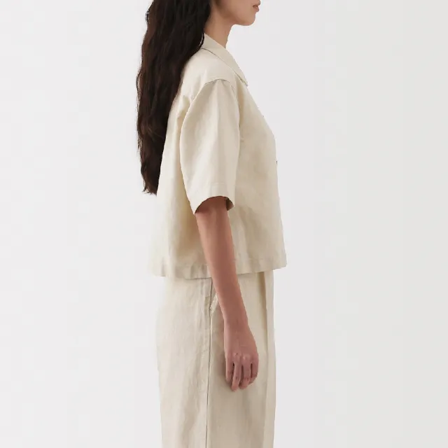 【MUJI 無印良品】女大麻混斜紋織短袖襯衫(共2色)