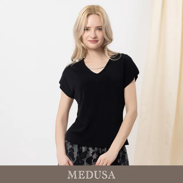 【MEDUSA 曼度莎】現貨-優雅珍珠項鍊垂墜簡約上衣 - 3色（M-XL）｜女休閒上衣 造型上衣(601-31701)