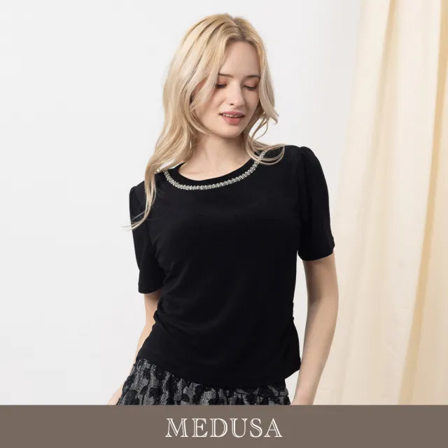 【MEDUSA 曼度莎】現貨-方鑽領口優雅短袖上衣(M-2L)|女短袖上衣 珠飾上衣(601-5100A)