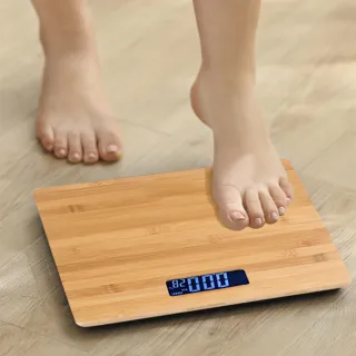 【AYOMY】竹製數位電子體重計 高承重電子體重機 充電式高精準體重秤 量體重電子秤 體重器 人體秤