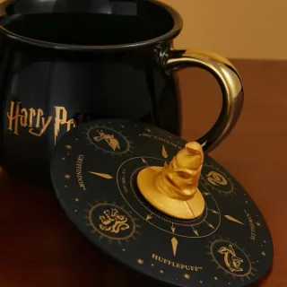 【Harry Potter 哈利波特】週邊正版授權聯名魁地奇金探子紅色矽膠杯蓋(時尚質感裝飾杯子聖誕交換生日禮物)