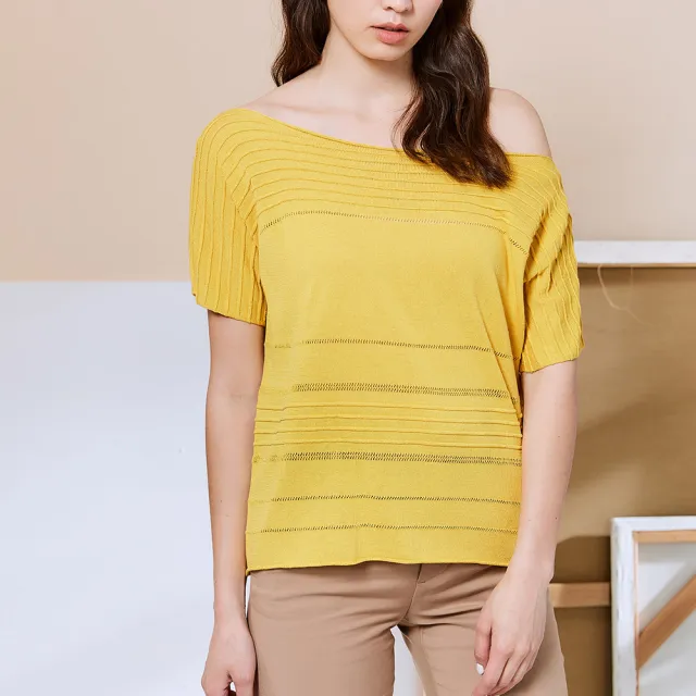 【ICHE 衣哲】Cop.Copine簡約船領斜肩親膚針織上衣(兩色)