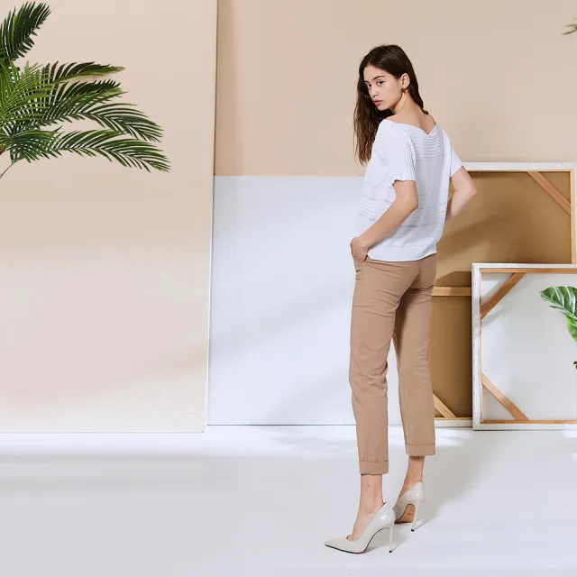 【ICHE 衣哲】Cop.Copine簡約船領斜肩親膚針織上衣(兩色)