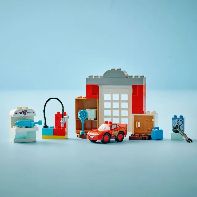 【LEGO 樂高】得寶系列 10456 麥坤造訪韓大夫的車庫(Cars 皮克斯 幼兒積木 兒童玩具)
