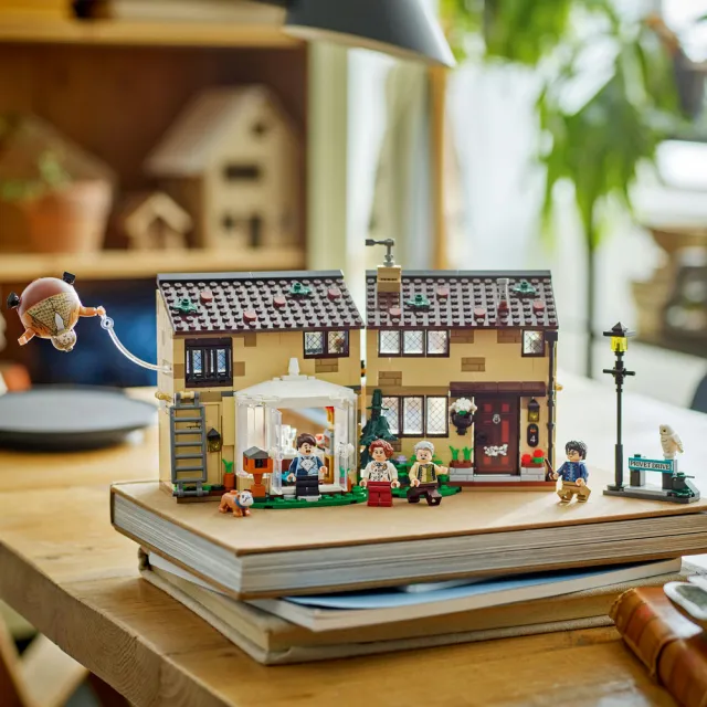 【LEGO 樂高】哈利波特系列 76451 水蠟樹街：瑪姬姑姑來訪(Harry Potter 水蠟樹街 兒童玩具 積木)