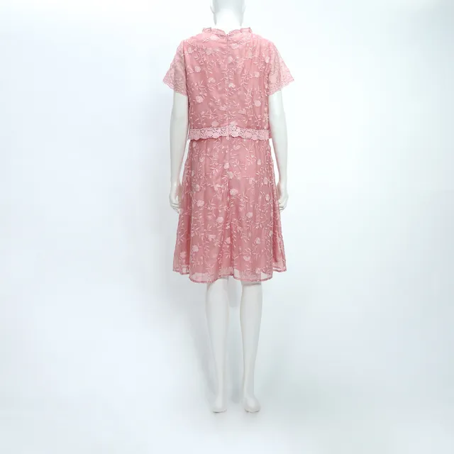 【ILEY 伊蕾】優雅蕾絲假兩件式洋裝(粉；M-2L；1251077108)