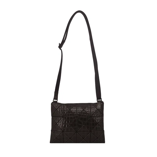 【ISSEY MIYAKE 三宅一生】KAIJU 3X4壓紋斜背包(黑)