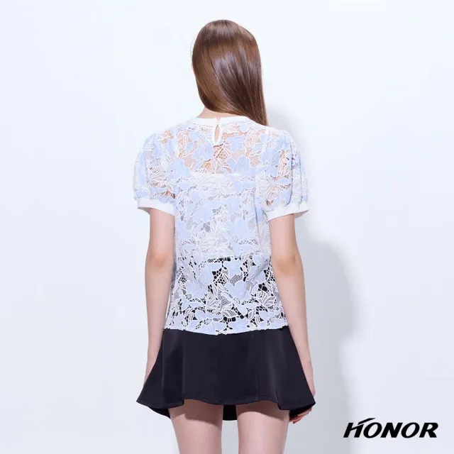 【HONOR 山形屋】出清品 夢幻花朵透膚蕾絲泡泡袖上衣-藍(限定出清)