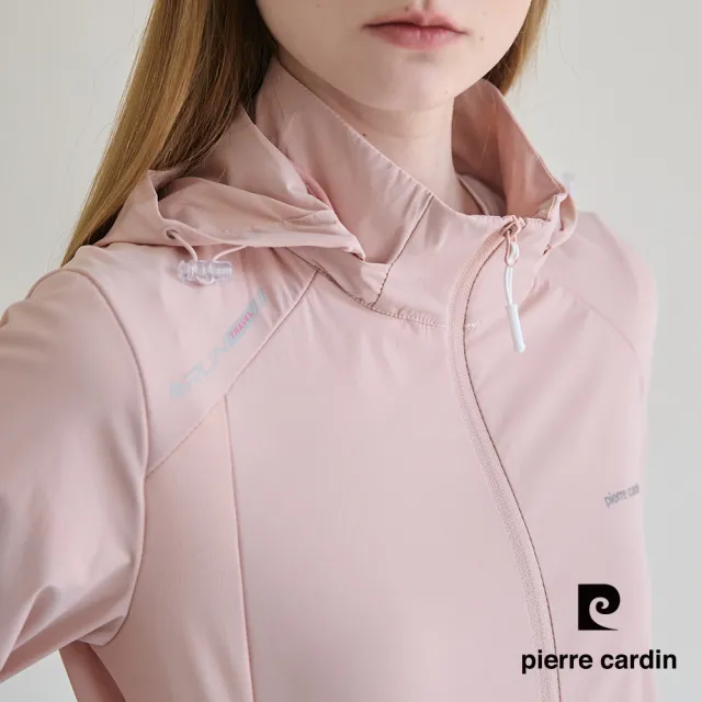 【pierre cardin 皮爾卡登】休閒服飾 女款 可拆帽透氣防曬連帽外套-橘粉色(6257691-62)
