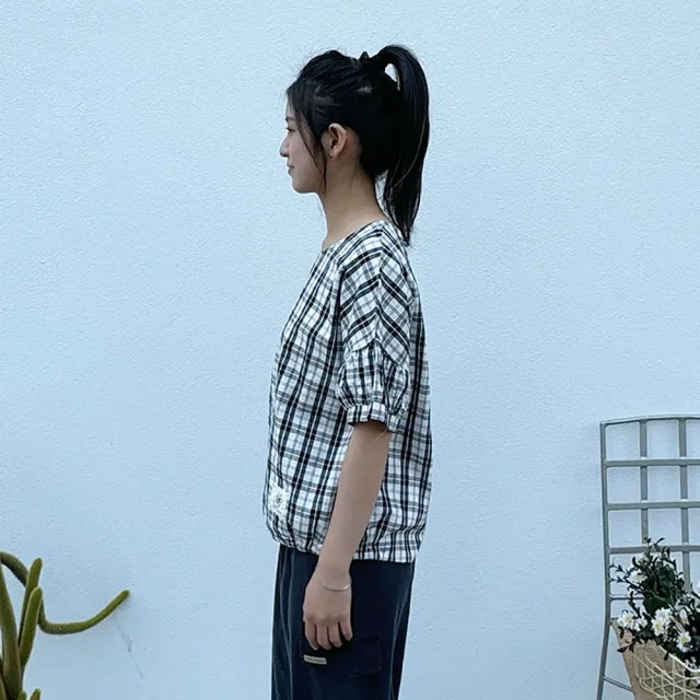 【Hana Mokuba】花木馬日系女裝圓領格紋落肩上衣(上衣)