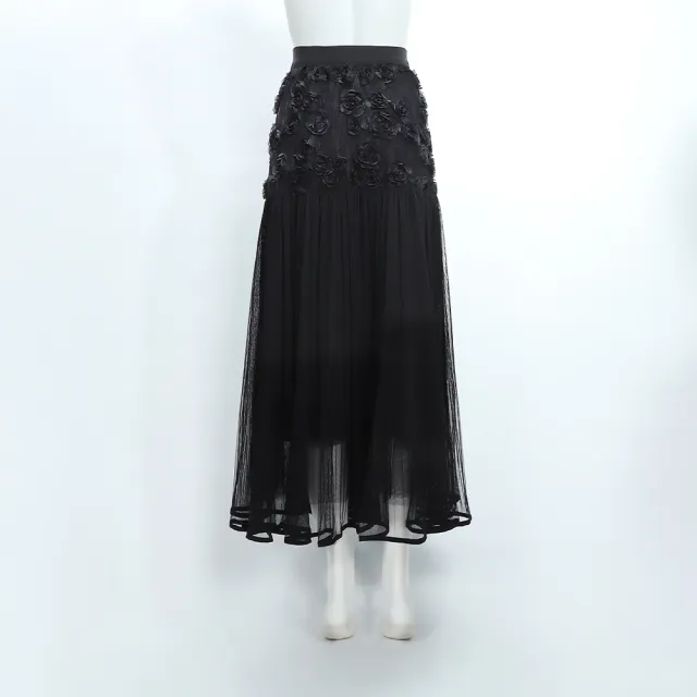 【ILEY 伊蕾】立體工藝花卉網紗中長裙(黑；M-XL；1252672307)