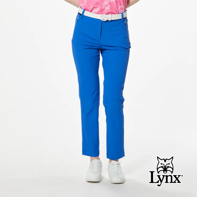 【Lynx Golf】女款吸濕排汗四面彈性剪接壓紋織帶後腰LOGO印花造型隱形拉鍊口袋窄管九分褲(二色)