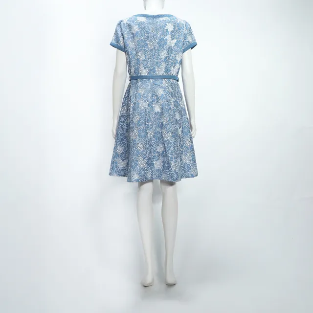 【ILEY 伊蕾】燒花蕾絲花朵縲縈洋裝(淺藍；M-2L；1252027114)