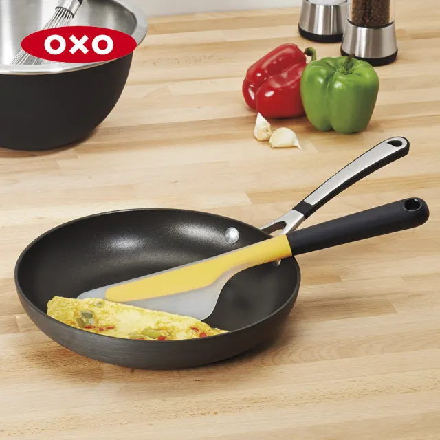 【美國OXO】好好握矽膠歐姆蛋神器 煎蛋專用鍋鏟(好翻面 專為圓鍋設計)