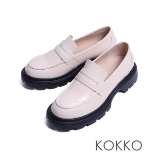 【KOKKO】素面好感微寬楦輕量化厚底樂福鞋(米白色)