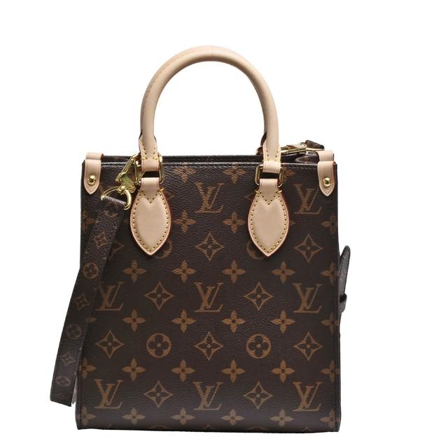 LV LOUIS VUITTON 路易威登 M45847 經典 SAC PLAT BB 系列 Monogram 帆布兩用包，咖啡色系設計，採用高品質牛皮與帆布製作，內附1個內袋，適合日常使用。配有原廠防塵套與背帶，輕便實用，法國製造，歐洲來源，適合女性攜帶。