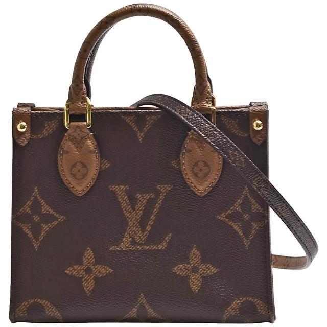 LV LOUIS VUITTON路易威登 M46839 經典 OnTheGo BB Monogram 雙色帆布手提/斜背包 全新 LOUIS VUITTON 路易威登 M46839 經典 OnTheGo BB Monogram 雙色帆布手提斜揹包,咖啡色系設計,適合女性使用。外層為高品質帆布,內層為布面材質,附原廠防塵套與背帶,尺寸為長18cm x 寬8.5cm x 高15cm,提把高度6cm,背帶全長約99cm,輕便實用,適合日常出勤與輕旅行。