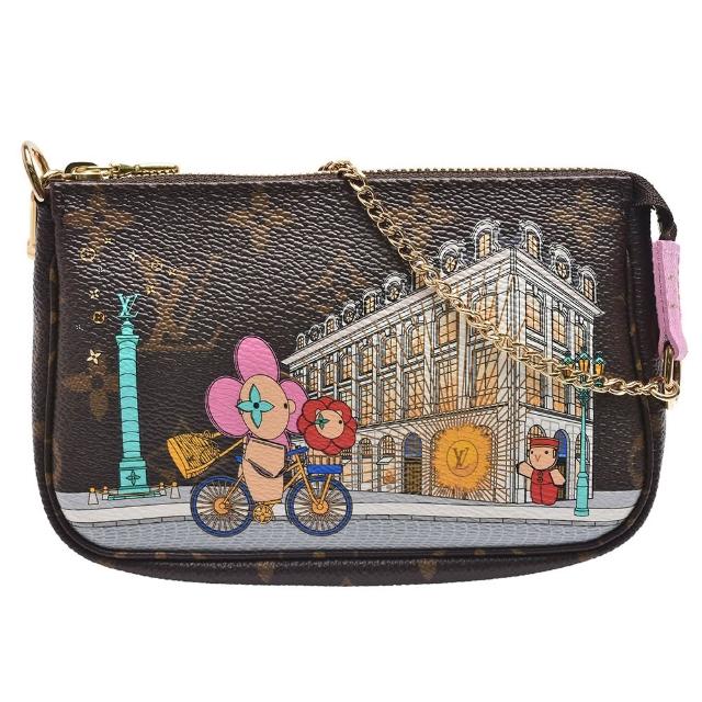 LV LOUIS VUITTON路易威登 M81760 限量 MINI POCHETTE 吉祥物巴黎凡登廣場印花圖案拉鍊迷你手提/麻將包 全新 LOUIS VUITTON 路易威登 M81760 限量版 MINI POCHETTE 手拿包,採用經典卡其色系帆布製作,印有巴黎凡登廣場吉祥物印花圖案,拉鍊式開口設計,輕巧實用,適合日常攜帶。無內外夾層與底珠,尺寸為15.5x10.5x3cm,配有原廠防塵袋與包裝盒,來自法國歐洲原廠,適合女性使用。