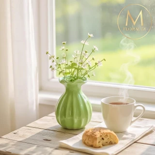 【Floral M】法式開心果綠波浪陶瓷迷你小花瓶(花瓶/插花/玻璃瓶/小口花瓶/花器/花盆/陶瓷花瓶/桌面擺飾)