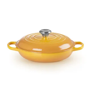 【Le Creuset】典藏琺瑯鑄鐵鍋淺底鍋 26cm(杏桃黃-鋼頭-內鍋白)