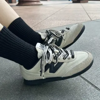 【NEW BALANCE】特殊限量款!! RC42復古鞋/運動鞋_中性_白黑色_URC42NAL-D(附雙鞋帶：黑+白)