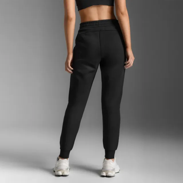 【2XU】W Commute SmoothSpacer Trackpant 女士 通勤輕柔抽繩腰保暖運動長褲 跑步褲 黑(WR7386b-BLKBLK)