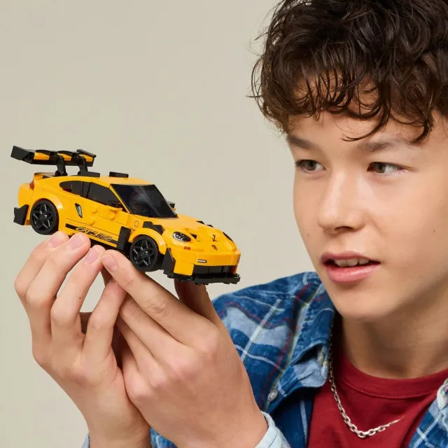 【LEGO 樂高】極速賽車系列 77239 Porsche 911 GT3 RS 超級跑車(保時捷 居家擺設 跑車模型 積木)