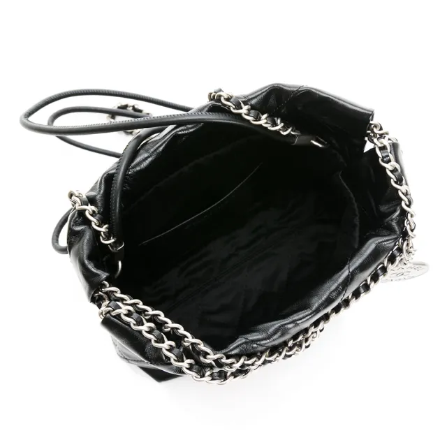 【CHANEL 香奈兒】22 Mini Bag 仿舊銀色金屬logo菱格縫線小牛皮斜背包/肩背包(黑/銀)『entrupy安心購』