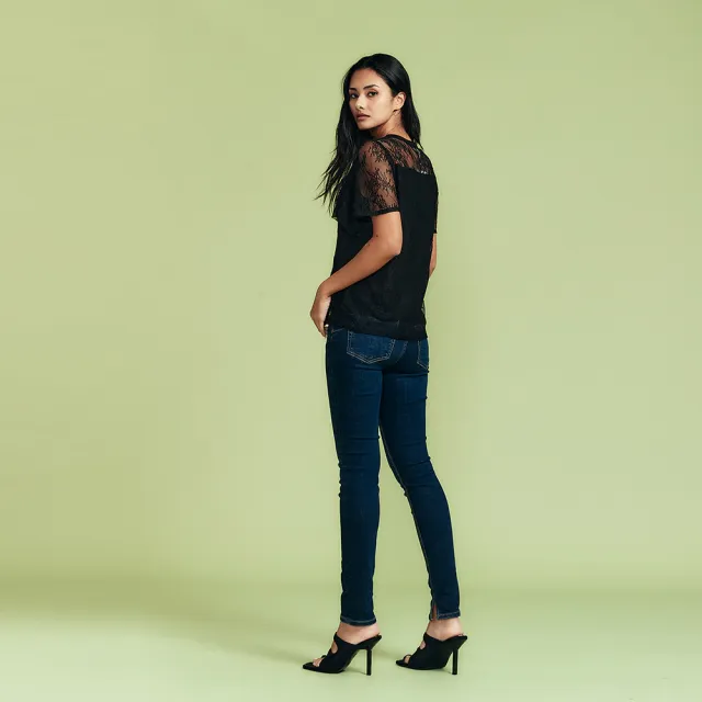 【ICHE 衣哲】Cop.Copine 法國原裝進口層次微透視感蕾絲拼接短袖上衣