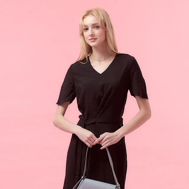 【ICHE 衣哲】Cop.Copine 法國原裝進口輕禮服簡約挺版斜襬設計洋裝-2色