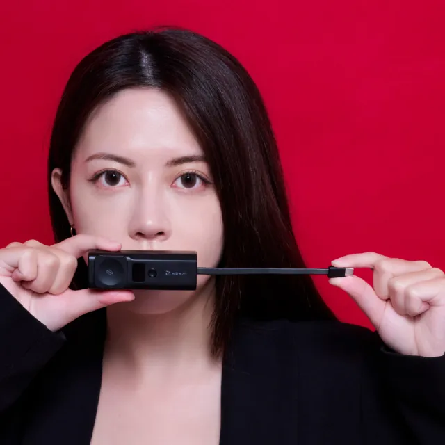 【ADAM 亞果元素】VIONTA P5 Pro 5000mAh 五合一口袋型行動電源(已有標示Wh)