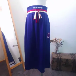 【YUTZUYA 優姿雅】兩件式．休閒拚色字母運動套裝-綁帶長裙(高腰鬆緊/A字裙/綁帶/字幕刺繡)